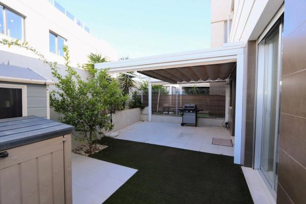 Casa independiente en calle Castillo de la Torre Grosa