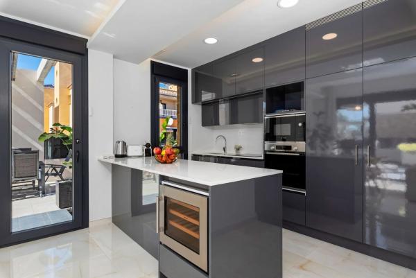 Casa independiente en calle Cabo Trafalgar, 1