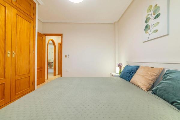 Piso en calle Castillo de la Atalaya