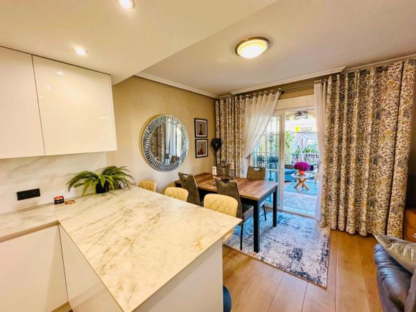 Casa independiente en calle Níspero