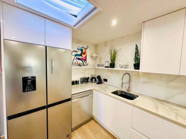 Casa independiente en calle Níspero