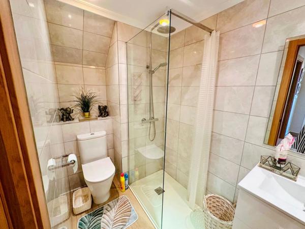 Casa independiente en calle Níspero