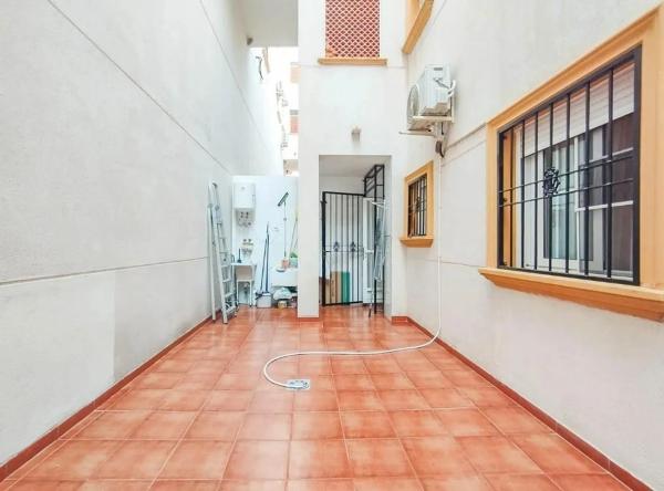 Piso en calle Castillo del Rio, 5 -31