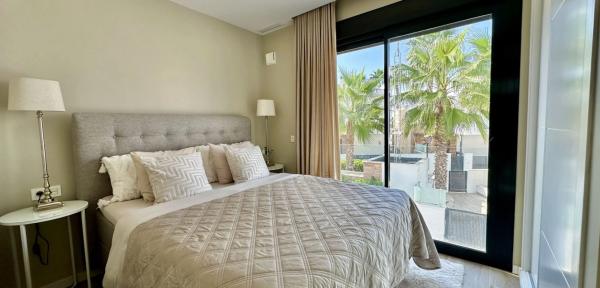 Chalet en calle Cabo de Peñas