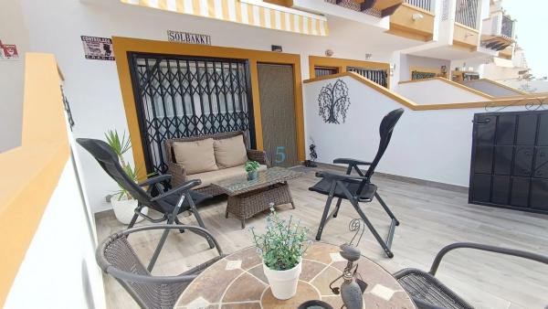 Chalet en Barrio Lomas de Cabo Roig-Los Dolses