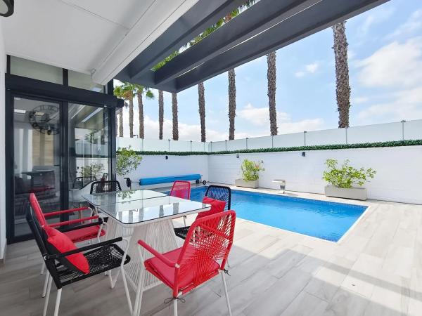 Casa independiente en calle Cabo de Peñas