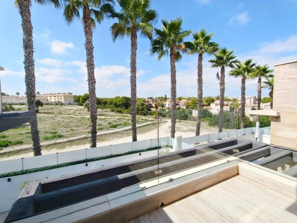 Casa independiente en calle Cabo de Peñas