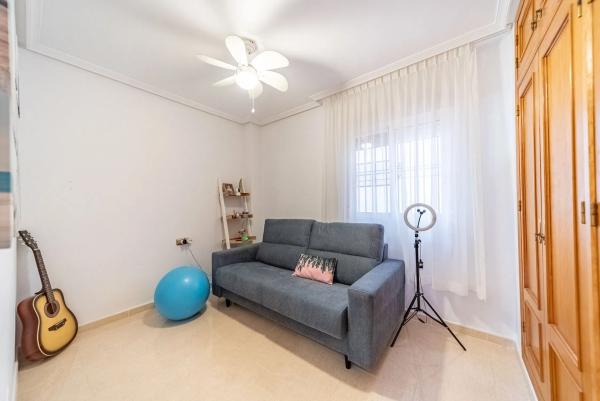 Piso en calle Castillo del Rio