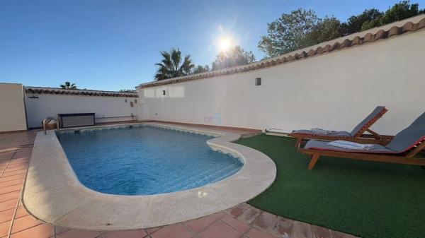Chalet en Barrio Lomas de Cabo Roig-Los Dolses
