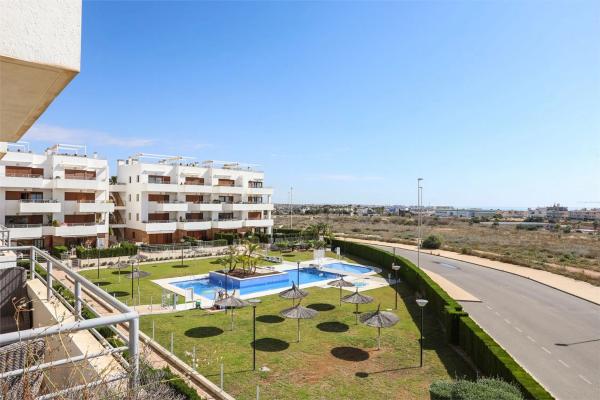 Piso en calle Cabo Santa Maria