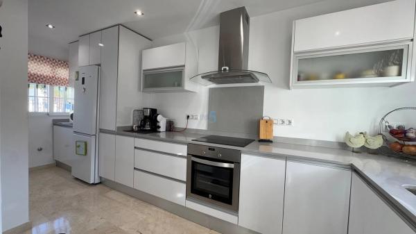 Chalet en Barrio Lomas de Cabo Roig-Los Dolses