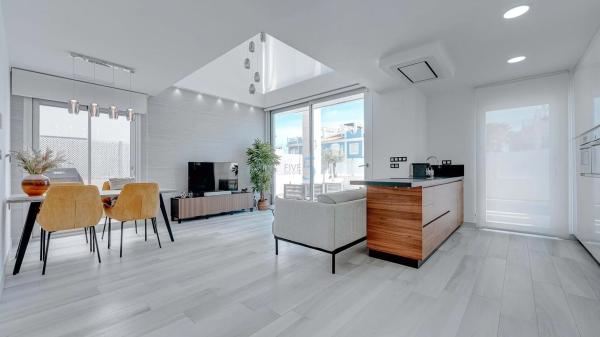 Chalet en Barrio Lomas de Cabo Roig-Los Dolses