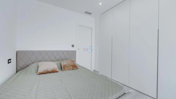 Chalet en Barrio Lomas de Cabo Roig-Los Dolses