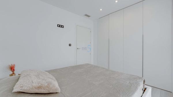 Chalet en Barrio Lomas de Cabo Roig-Los Dolses