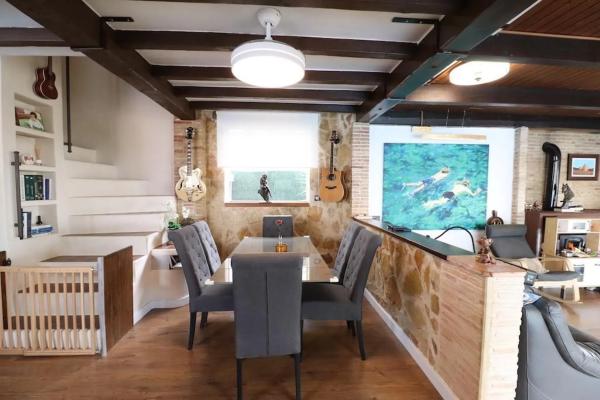 Casa independiente en avenida de las Carreras, 15