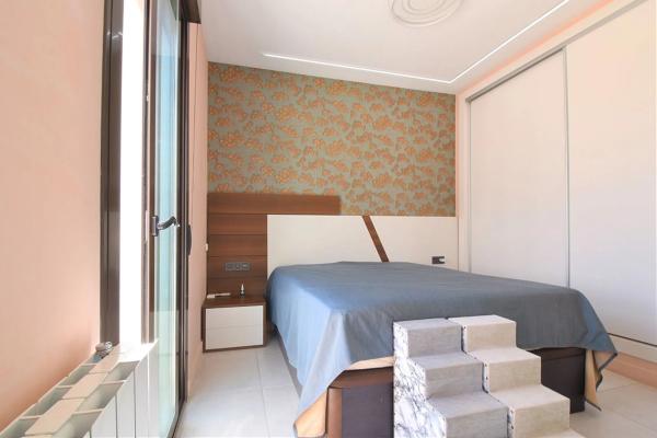 Casa independiente en calle Cantábrico