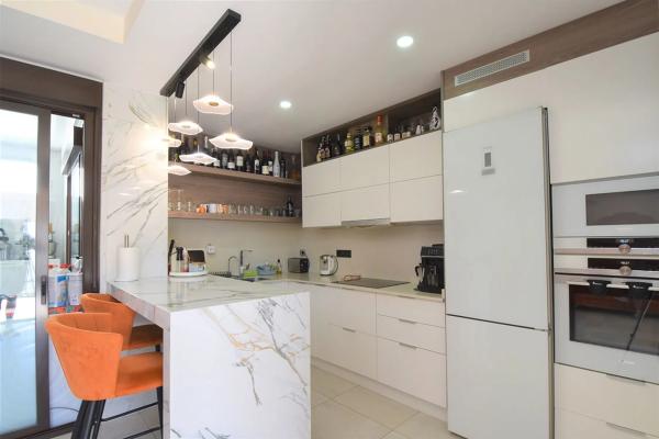 Casa independiente en calle Cantábrico