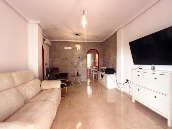 Piso en calle Castillo del Rio s/n