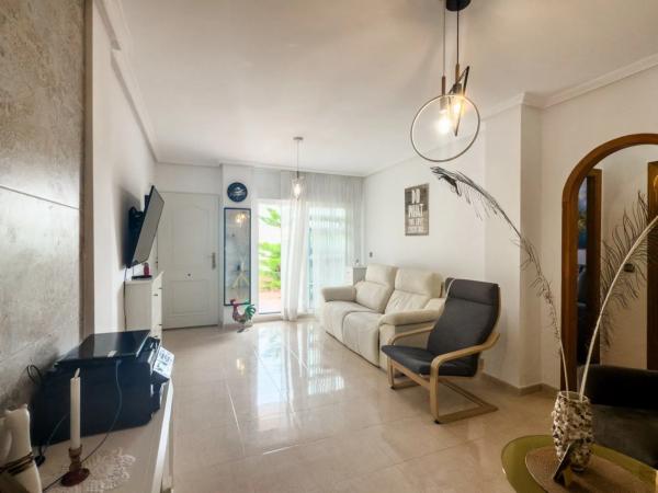 Piso en calle Castillo del Rio s/n