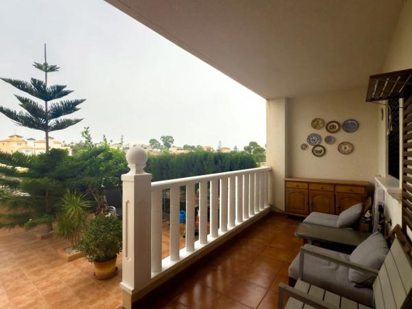 Piso en calle Castillo del Rio s/n