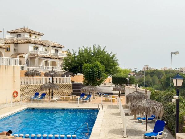 Piso en calle Castillo del Rio s/n