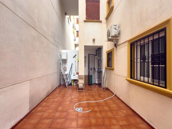 Piso en calle Castillo del Rio s/n