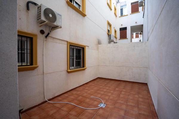 Piso en calle Castillo del Rio