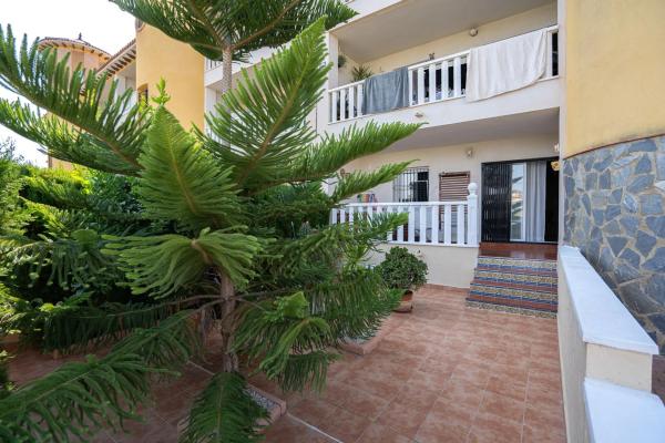 Piso en calle Castillo del Rio