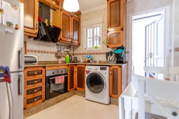 Piso en calle Castillo del Rio