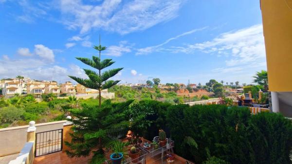 Piso en Barrio Lomas de Cabo Roig-Los Dolses