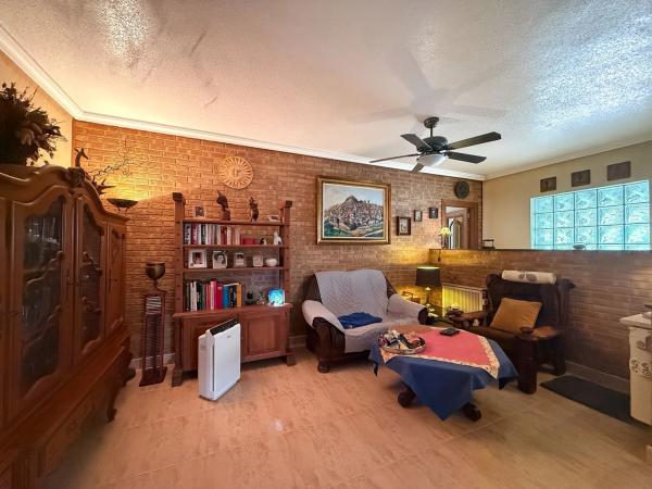 Casa independiente en Pl Peri Cast D Juan Este