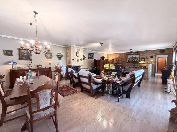 Casa independiente en Pl Peri Cast D Juan Este