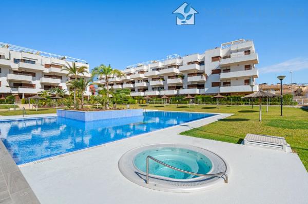 Piso en Urbanización Lomas de Cabo Roig, 1