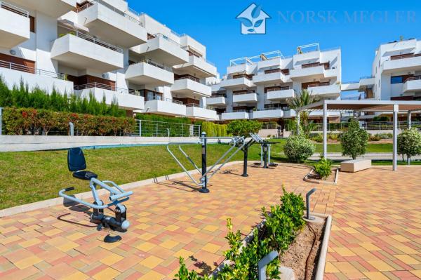 Piso en Urbanización Lomas de Cabo Roig, 1