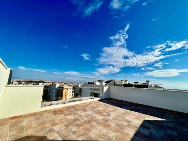 Ático en Barrio Lomas de Cabo Roig-Los Dolses