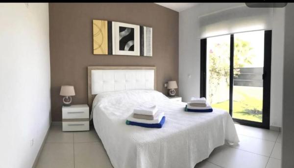 Casa independiente en calle Cabo de la Nao, 50