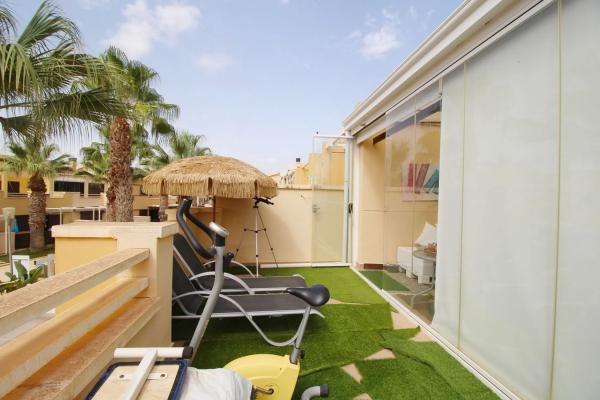 Casa de pueblo en calle Cabo Ortegal