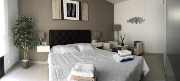 Casa independiente en calle Cabo de la Nao, 50