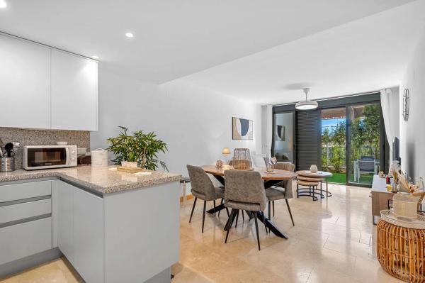 Piso en avenida de Ibiza