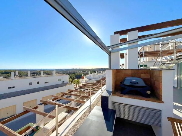 Ático en Barrio Lomas de Campoamor-Las Ramblas