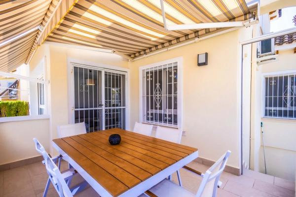 Casa independiente en Pl Ramblas La R-1