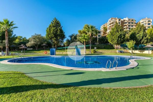 Piso en avenida Conde de Barcelona, 9