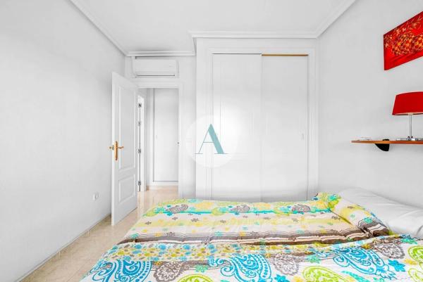 Piso en avenida Conde de Barcelona, 9