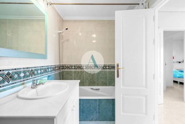 Piso en avenida Conde de Barcelona, 9