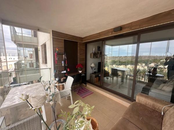 Piso en Barrio Lomas de Campoamor-Las Ramblas