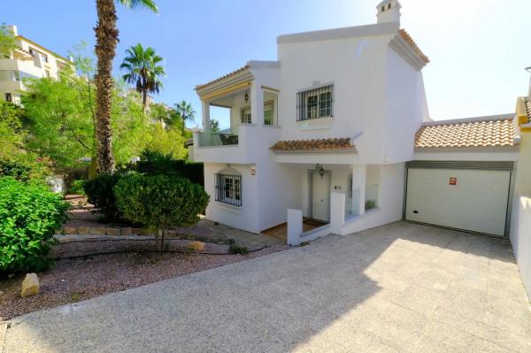 Chalet en Barrio Lomas de Campoamor-Las Ramblas