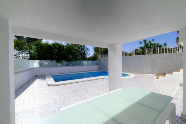 Chalet en Barrio Lomas de Campoamor-Las Ramblas