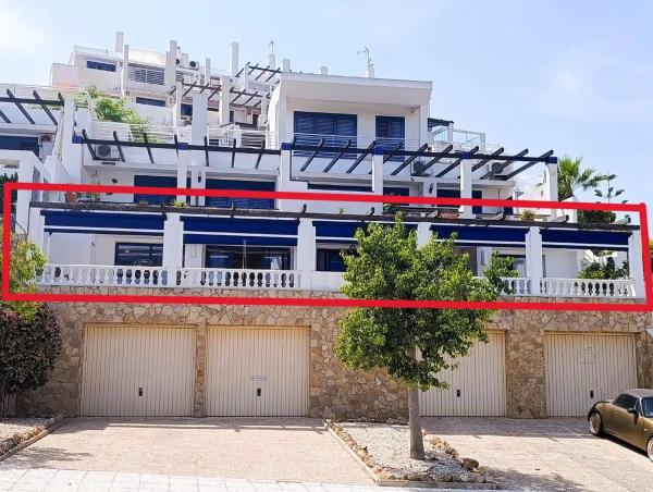 Piso en Barrio Lomas de Campoamor-Las Ramblas