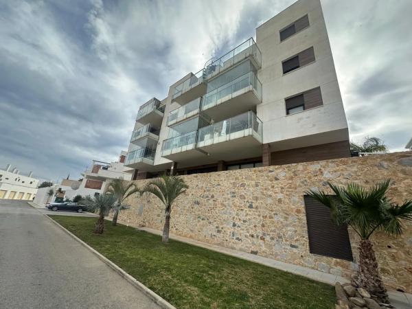 Piso en Barrio Lomas de Campoamor-Las Ramblas