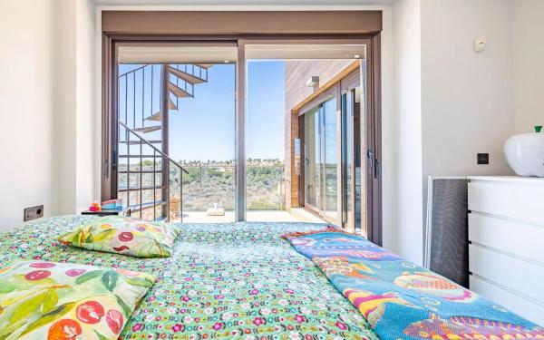 Ático en avenida Ramblas de Oleza 2